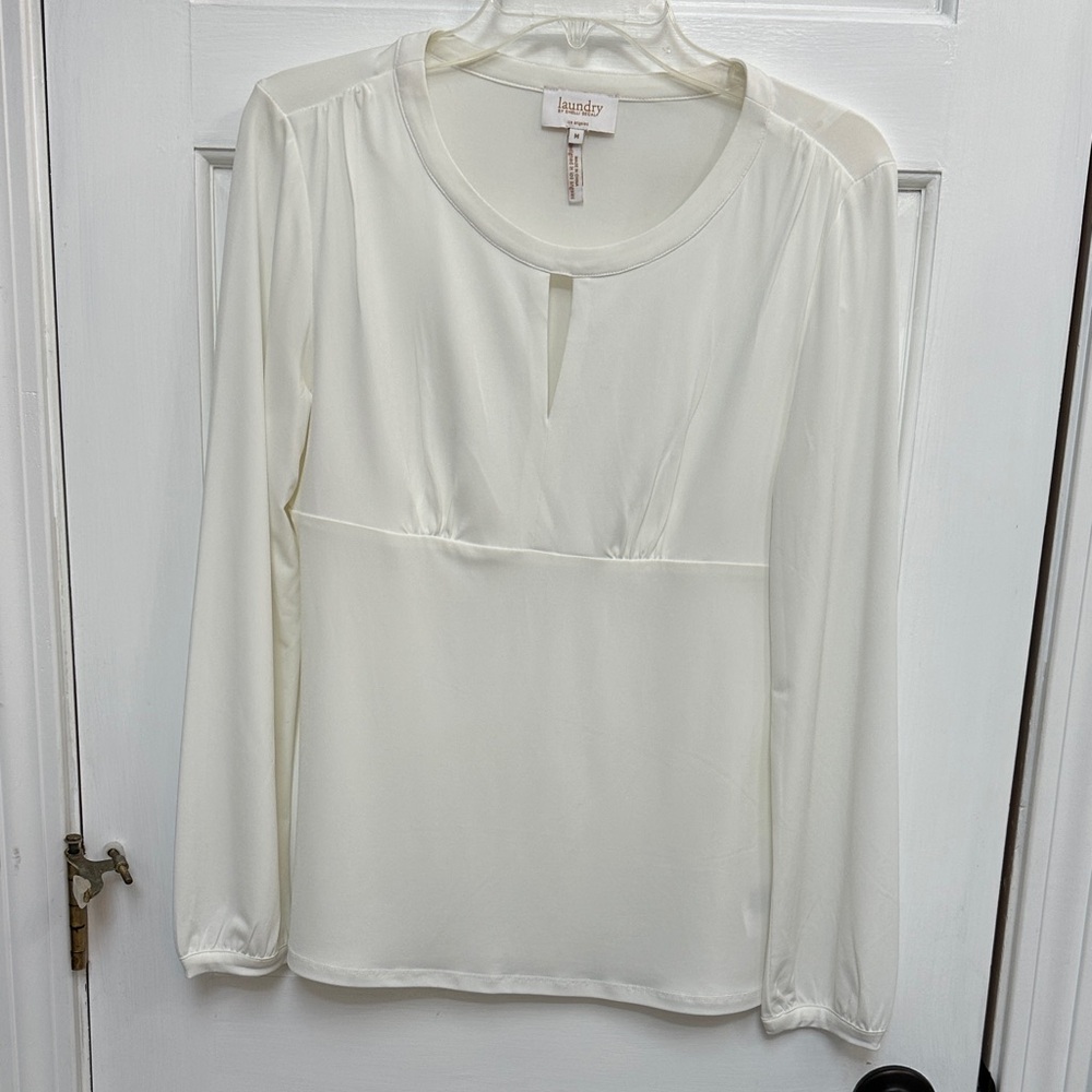 Stylish Laundry By Shelli Segal Cream Keyhole Blouse